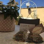 Bed & Breakfast Fiori E Coccole 3*
