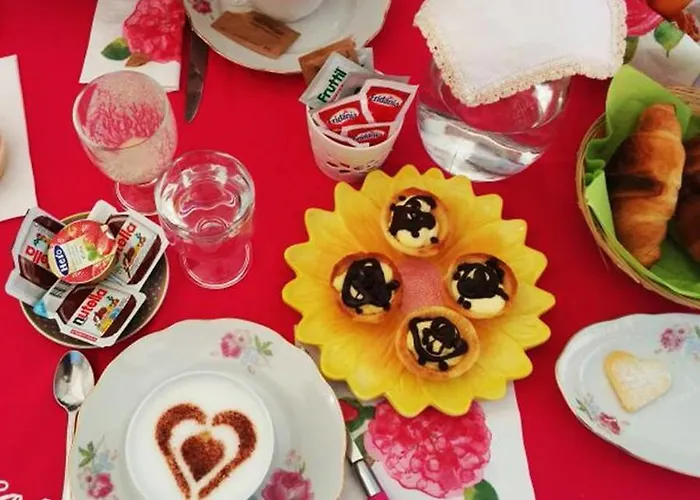 住宿加早餐酒店 Fiori E Coccole 诺托